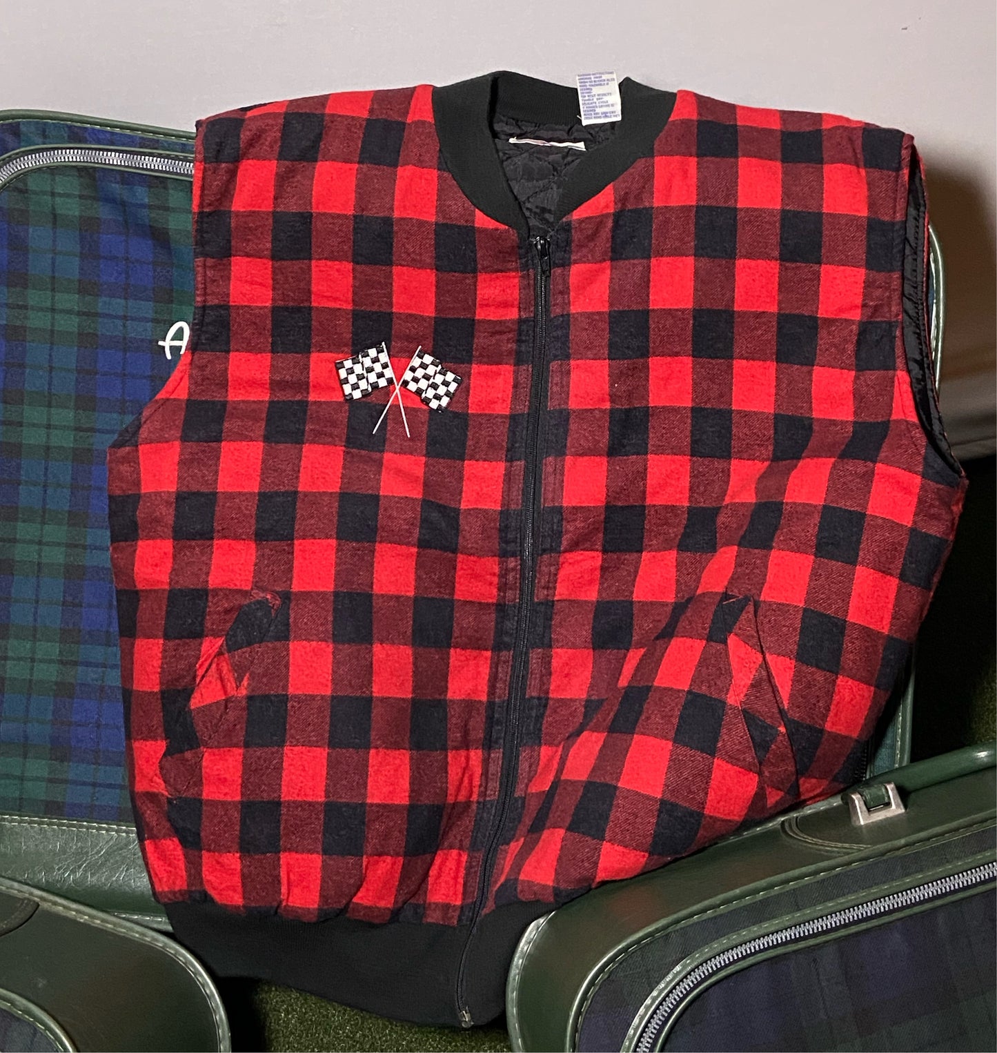 AA Insulated Finish line Vest