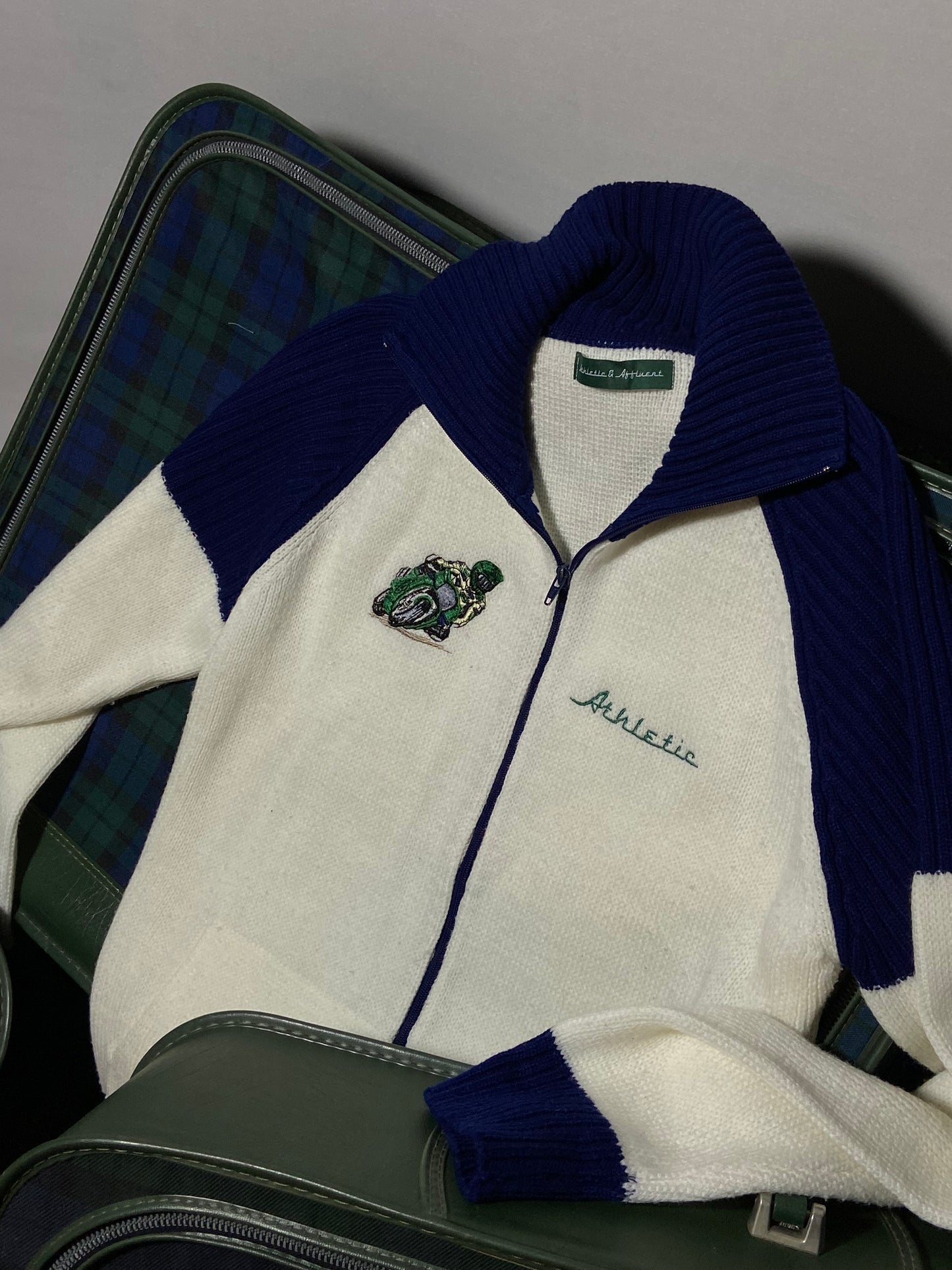 AA Kawasaki Full Zip Knit